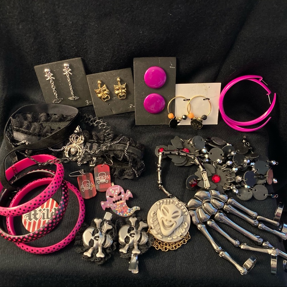 Punk Rock 80s Goth Halloween Jewelry Lot - Skulls, Spiders, Skeletons, Masks etc